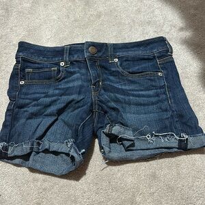 American Eagle size 6 super stretch dark denim shorts, perfect used condition